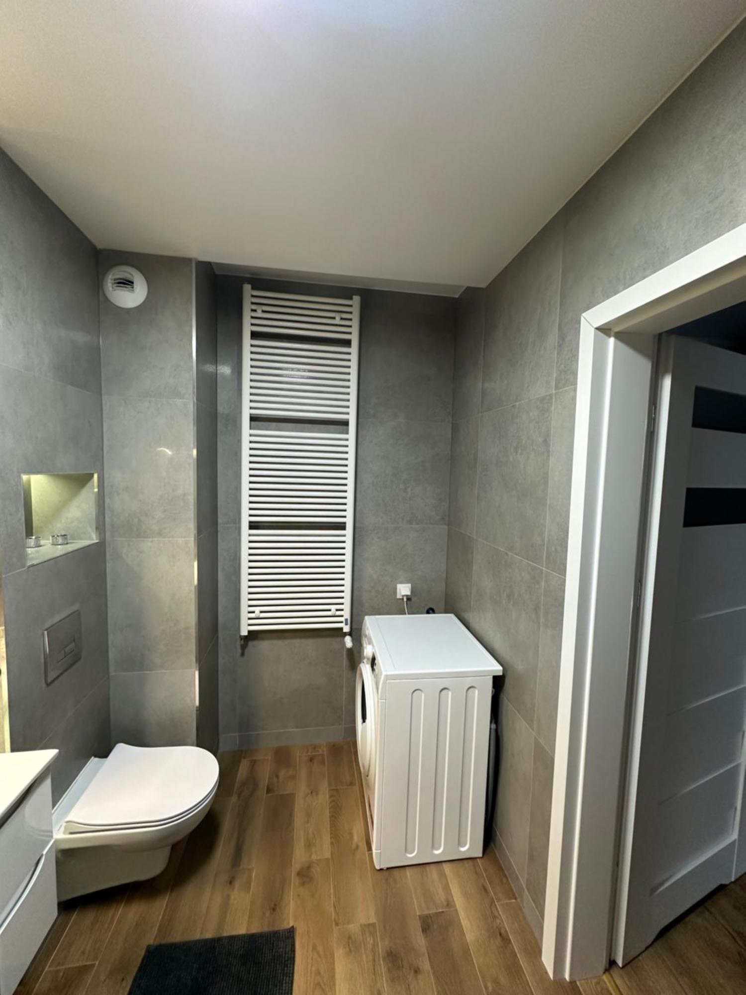 Apartament Osiedle Legionow 2 凯尔采 外观 照片